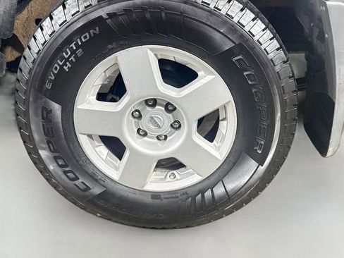 Used 2008 Nissan Xterra S w/ Tow Pkg AWD/4WD image 30