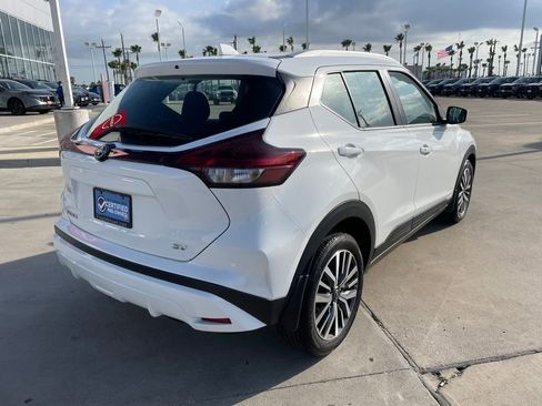 Certified 2024 Nissan Kicks SV FWD image 3