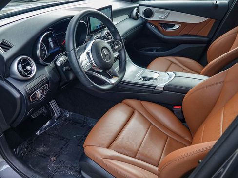 Certified 2022 Mercedes-Benz GLC 300 image 17