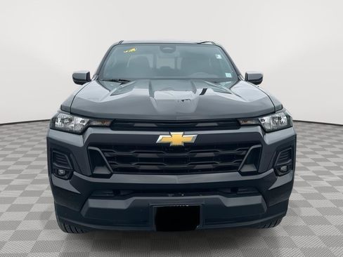 Used 2023 Chevrolet Colorado LT w/ LT Convenience Package II image 8