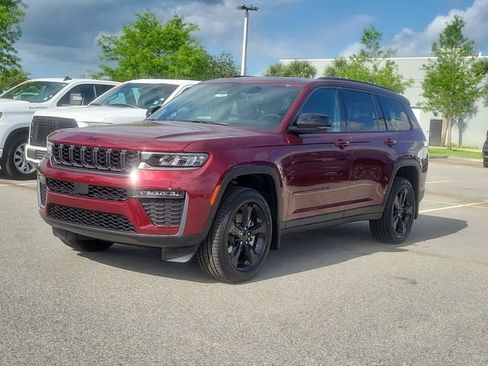 New 2026 Jeep Grand Cherokee L Limited AWD/4WD image 2