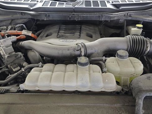 Used 2023 Ford F150 Lariat w/ Equipment Group 502A High AWD/4WD image 16