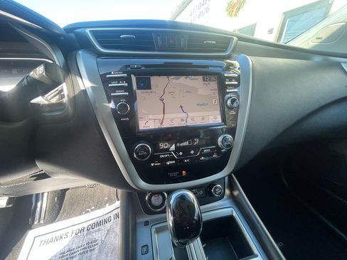 Used 2021 Nissan Murano SL w/ SL Moonroof Package image 17
