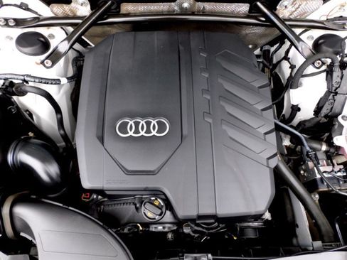 Used 2017 Audi Q5 2.0T Premium AWD/4WD image 22