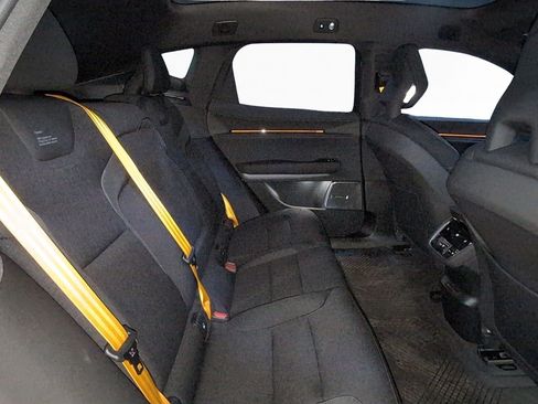 Used 2025 Polestar Polestar 3 image 21