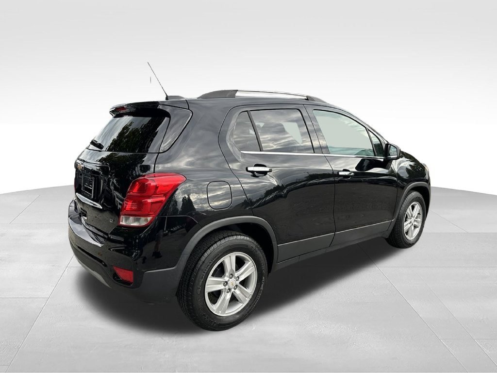 Used 2020 Chevrolet Trax LT w/ LT Convenience Package FWD image 7