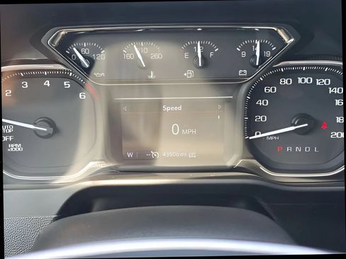 Used 2022 GMC Sierra 1500 Elevation w/ Preferred Package AWD/4WD image 27