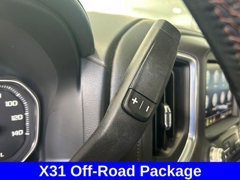 Used 2021 GMC Sierra 2500 AT4 w/ AT4 Premium Plus Package image 16