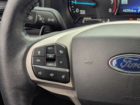 Used 2020 Ford Explorer XLT w/ Equipment Group 202A image 23