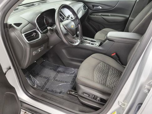 Used 2020 Chevrolet Equinox LT image 10