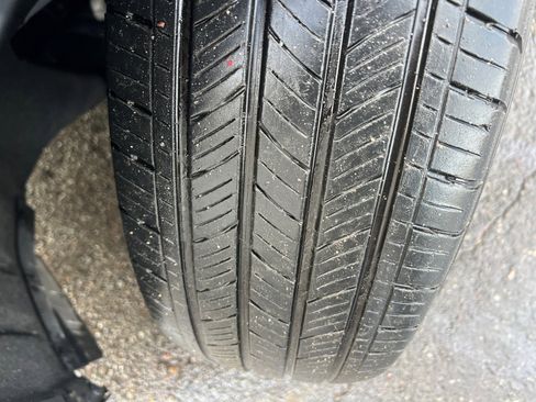 Used 2021 Ford Mustang Mach-E Premium image 34