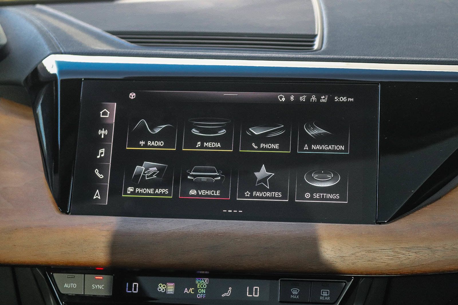 Used 2023 Audi e-tron GT Premium Plus w/ Executive Package AWD/4WD image 15