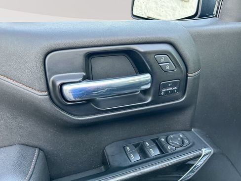 Used 2022 GMC Sierra 1500 AT4 w/ AT4 Premium Package AWD/4WD image 23