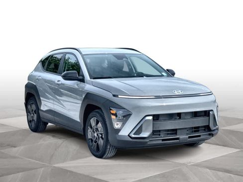 New 2027 Hyundai Kona SEL Sport FWD image 2