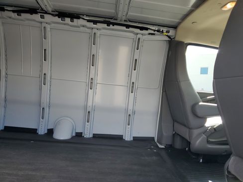 Used 2025 Chevrolet Express 2500 Work Van w/ Driver Convenience Package image 12