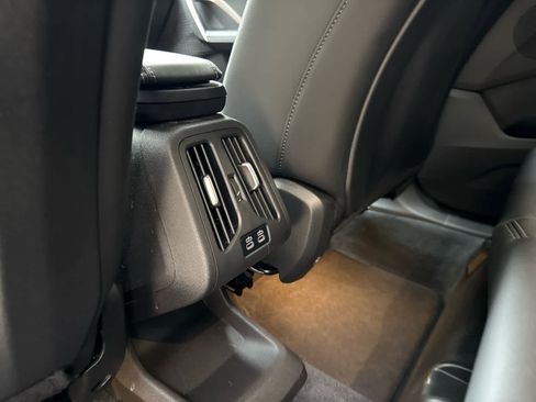 Certified 2025 BMW X1 xDrive28i image 17