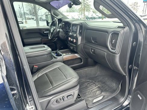 Used 2022 GMC Sierra 2500 Denali w/ Denali Ultimate Package image 15