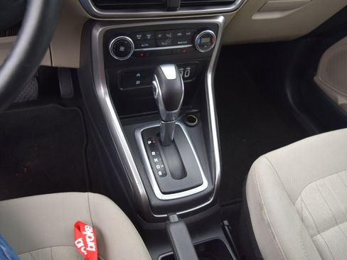 Used 2019 Ford EcoSport SE AWD/4WD image 16