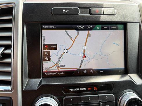 Used 2015 Ford F150 Platinum w/ Equipment Group 701A Luxury AWD/4WD image 38