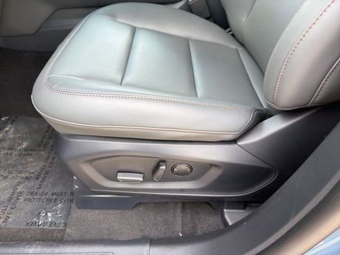 New 2026 Ford Explorer Active AWD/4WD image 16