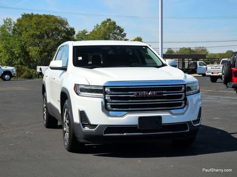 Used 2021 GMC Acadia SLE image 18