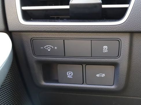 Used 2025 Hyundai Sonata SEL FWD image 34