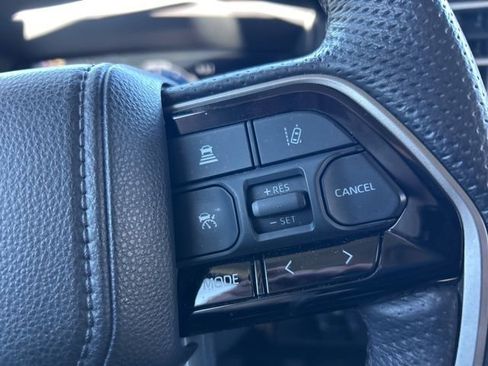 Used 2023 Toyota Tundra Limited image 25