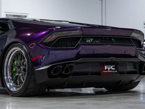 Used 2018 Lamborghini Huracan LP 580-2 RWD image 14