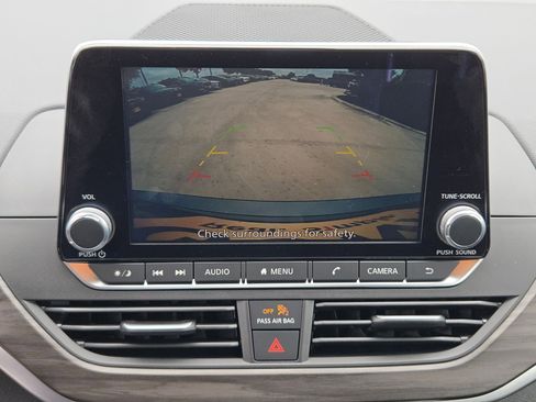 New 2026 Nissan Altima 2.5 SV FWD image 15