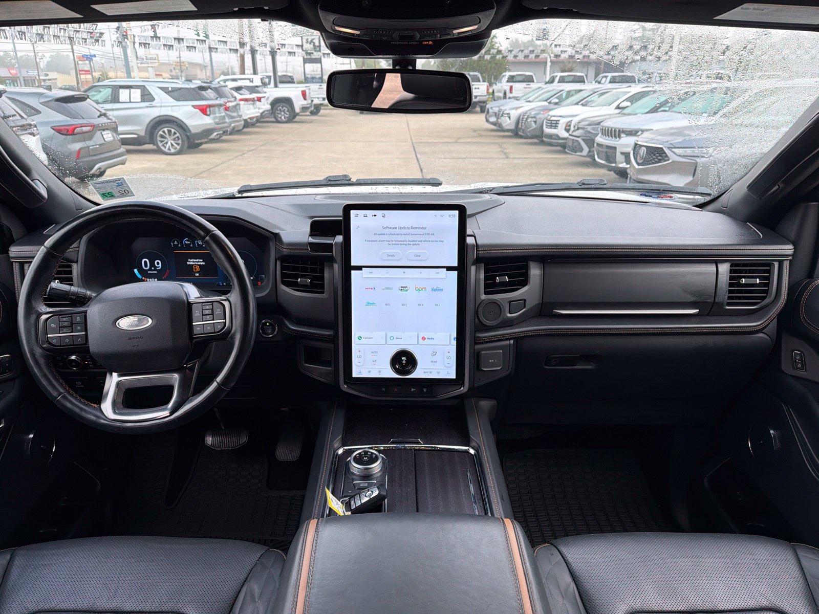 Used 2023 Ford Expedition Platinum RWD image 9