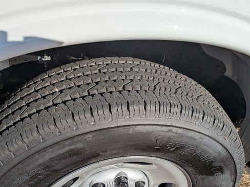 New 2025 Chevrolet Express 2500 w/ Driver Convenience Package image 12