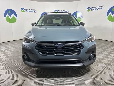 Used 2024 Subaru Crosstrek 2.0i Premium image 2