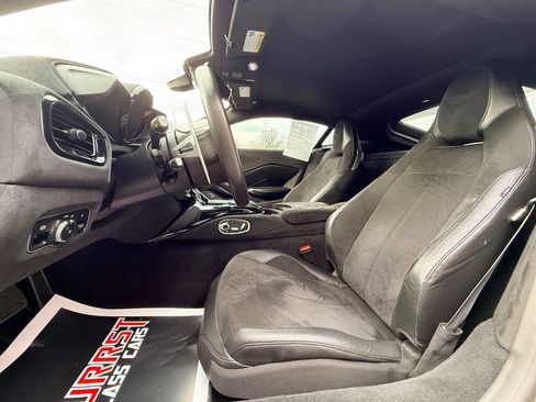 Used 2020 Aston Martin V8 Vantage Base 2dr Coupe image 18