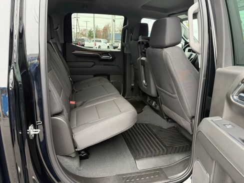 Used 2024 Chevrolet Silverado 1500 LT image 14