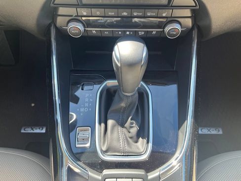 Used 2023 MAZDA CX-9 Touring Plus AWD/4WD image 16