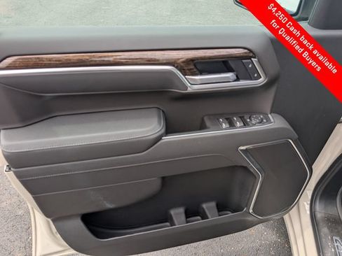 New 2026 GMC Sierra 1500 SLE AWD/4WD image 16