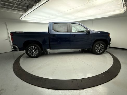 Used 2023 Chevrolet Silverado 1500 LT image 6