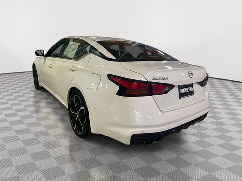 Used 2024 Nissan Altima 2.5 SR image 5