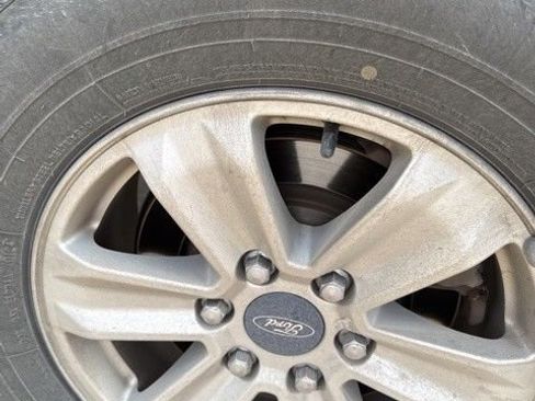 Used 2016 Ford F150 XL w/ Equipment Group 101A Mid RWD image 13