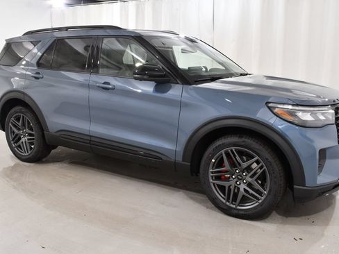 New 2026 Ford Explorer ST w/ Sun And Sound Package AWD/4WD image 5