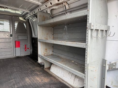 Used 2019 Chevrolet Express 2500 w/ Driver Convenience Package image 22