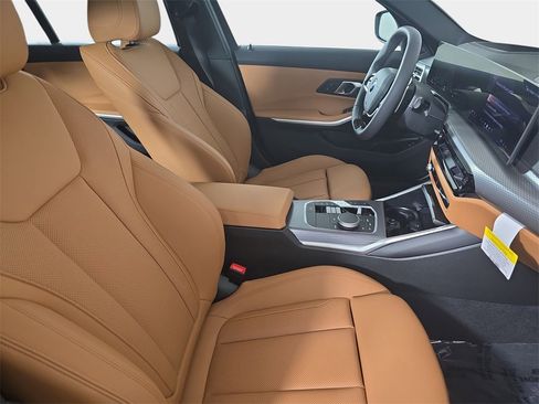 New 2025 BMW 330i xDrive Sedan w/ Premium Package image 10