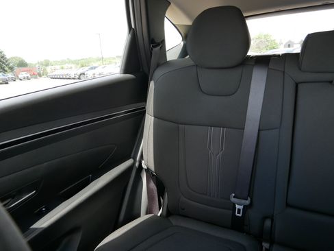 Certified 2023 Hyundai Tucson SEL AWD/4WD image 12