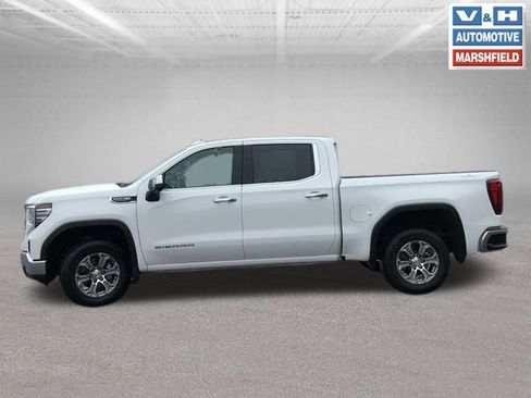 Used 2025 GMC Sierra 1500 SLT AWD/4WD image 24