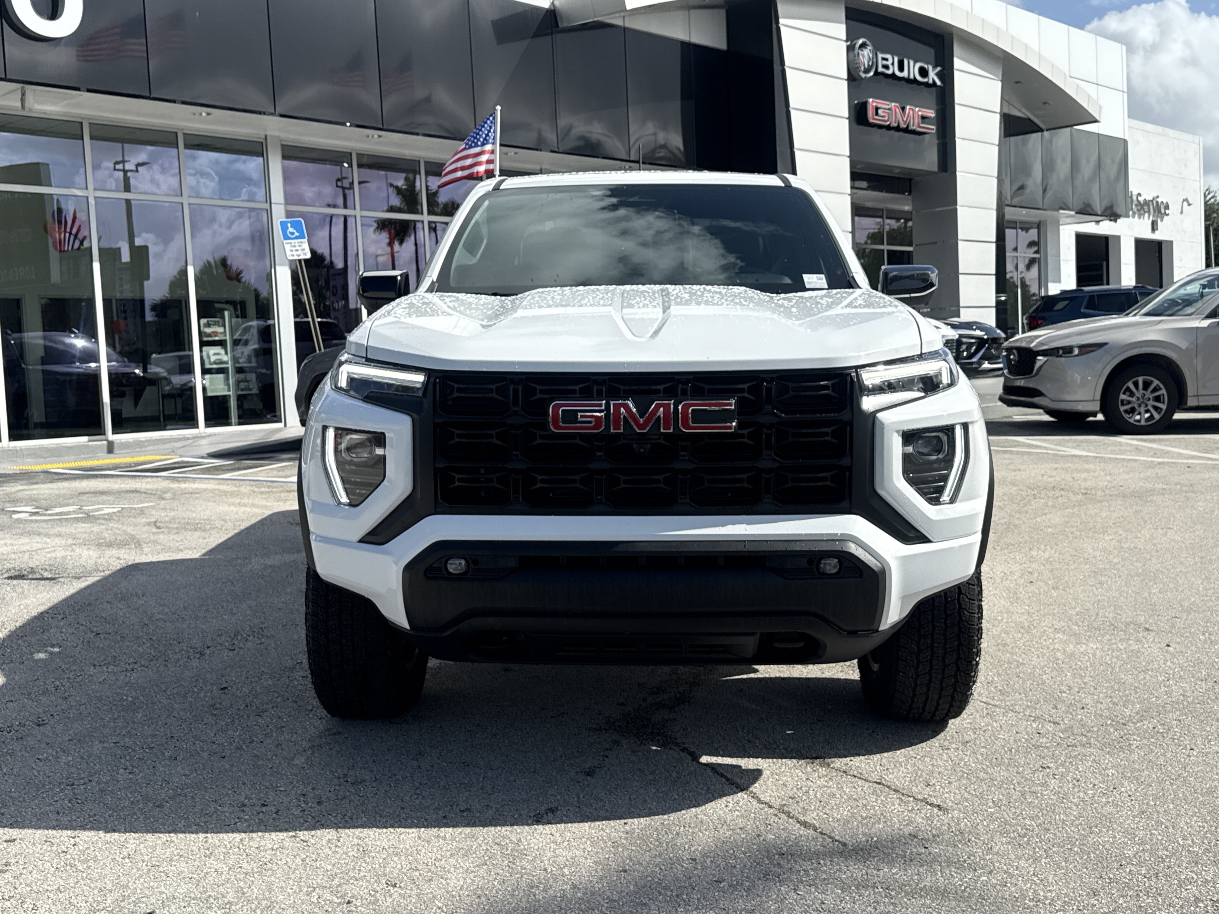 Used 2026 GMC Canyon Elevation w/ Convenience Package RWD image 2