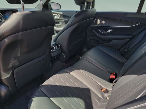 Used 2022 Mercedes-Benz E 350 Sedan image 14