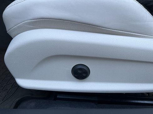 Used 2021 Mercedes-Benz E 450 4MATIC Coupe image 24