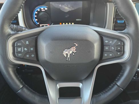 Used 2022 Ford Bronco Outer Banks w/ Sasquatch Package image 21