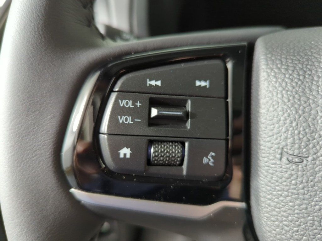 New 2026 Honda Odyssey Touring image 15