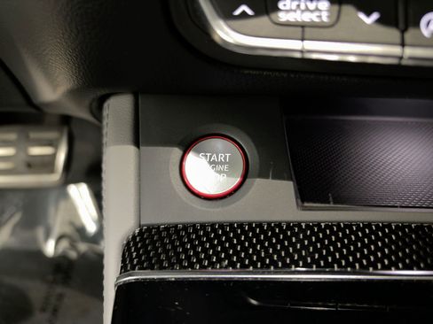 Used 2024 Audi SQ5 Premium Plus image 27